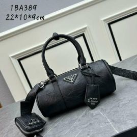 Picture of Prada Lady Handbags _SKUfw154015789fw